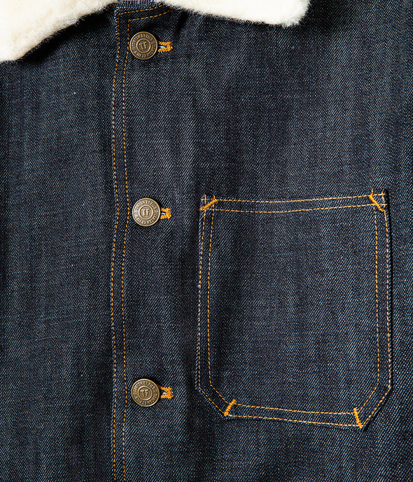 The “Monterey” denim jacket lined with wool