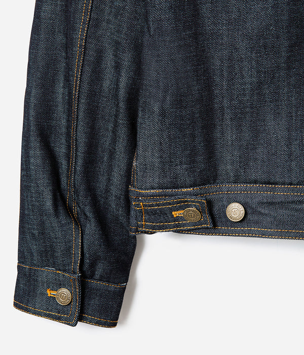 The “Monterey” denim jacket lined with wool